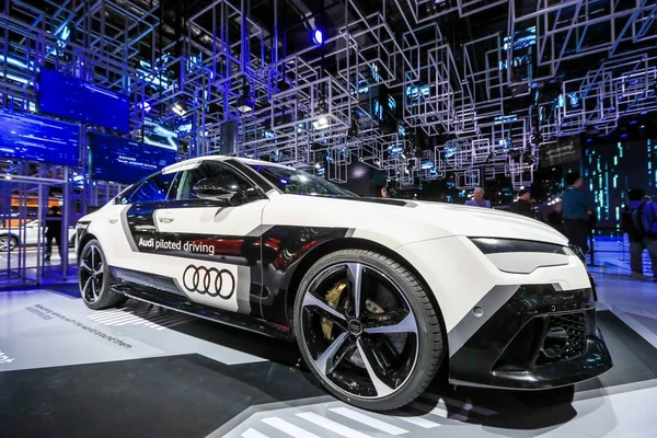 Carro Conceito Audi Rs7 Pilotado Está Exibição Durante Xvii Exposição — Fotografia de Stock