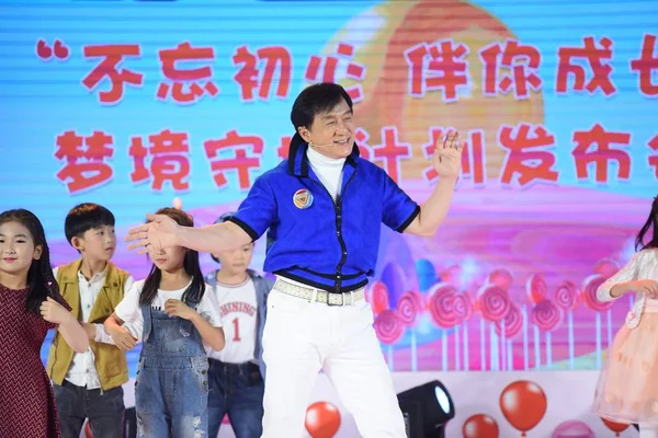 Hong Kong Kungfu Gwiazda Jackie Chan Centrum Bierze Udział Konferencji — Zdjęcie stockowe
