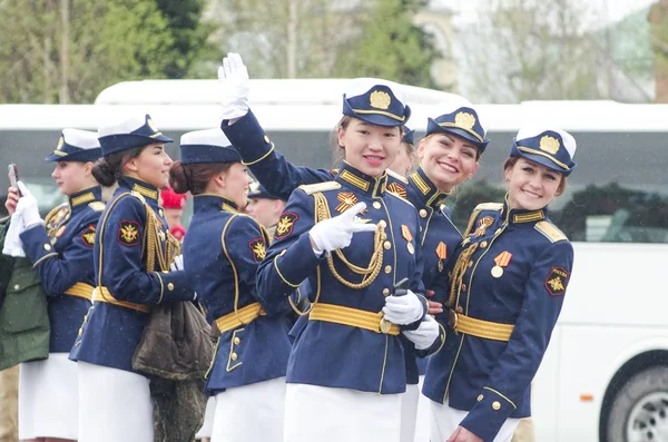 Női Orosz Katonák Jelentenek Képek Vörös Tér Után Győzelem Napja — Stock Fotó