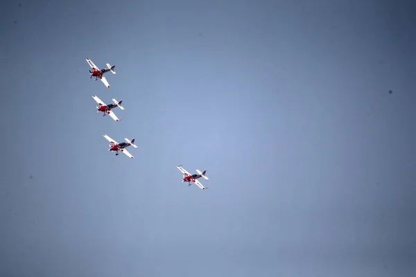 Aeronaves Acrobáticas Realizan Durante Exposición Aérea Zhengzhou 2017 Ciudad Zhengzhou —  Fotos de Stock