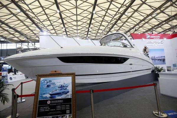 Beneteau Oceanis Está Exibição Durante 22Nd China Shanghai International Boat — Fotografia de Stock