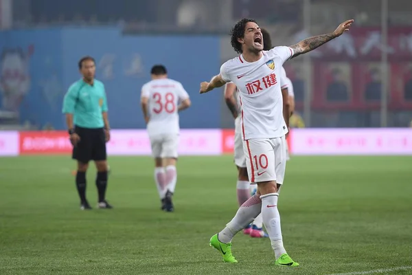 Futebolista Brasileiro Alexandre Rodrigues Silva Conhecido Como Pato Tianjin Quanjian — Fotografia de Stock