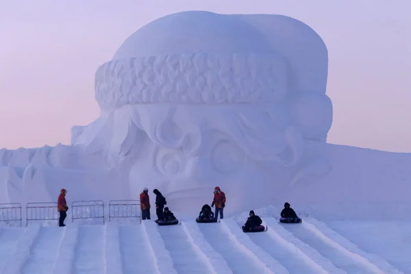 Pohled Sněhovou Sochu Displeji Během Harbin Sun Island Výstava Art — Stock fotografie
