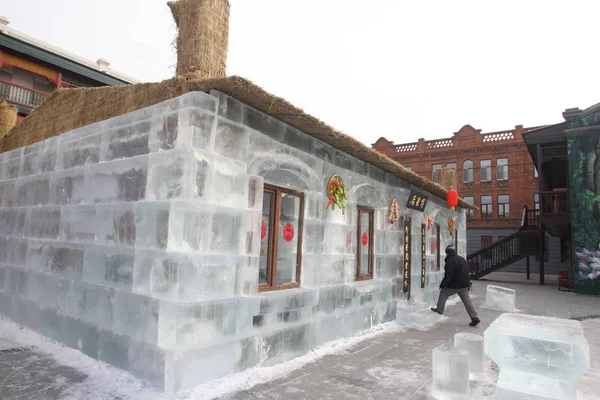 Дом Ледяных Блоков Откроется Ресторане Традиционными Китайскими Элементами Городе Харбин — стоковое фото