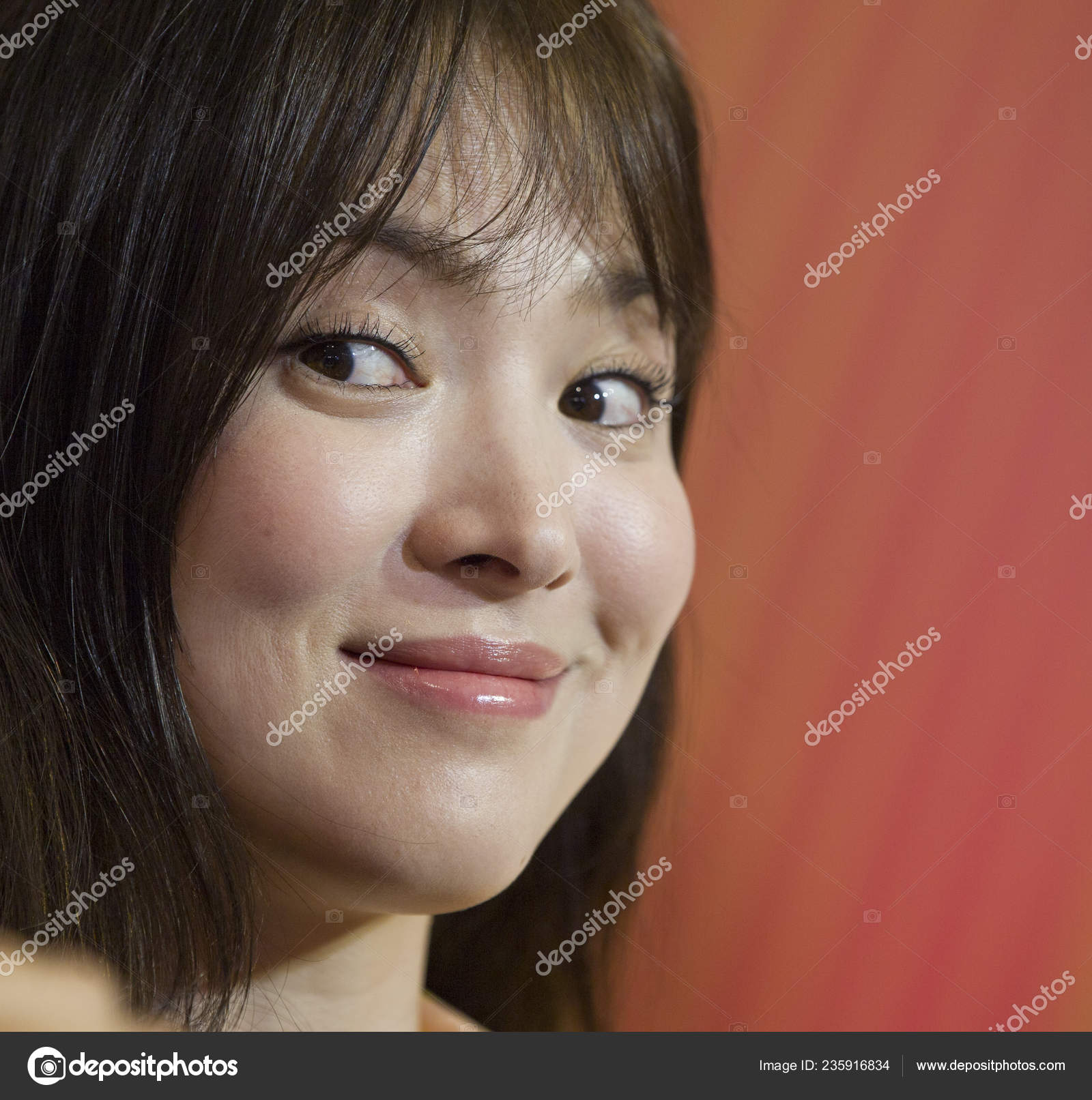 South Korean Actress Song Hye Kyo Attends Opening Night Party â€“ Stock  Editorial Photo Â© ChinaImages #235916834