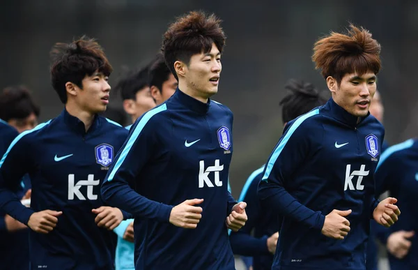 Παίκτες Της Νότιας Κορέας Εθνική Ομάδα Ποδοσφαίρου Συμμετέχουν Μια Συνεδρία — Φωτογραφία Αρχείου
