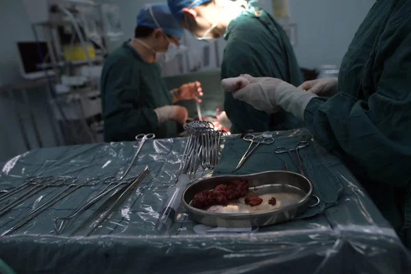 Kinesiska Läkare Jiang Yuequan Genomför Operation Patient Tumör Hospital Chongqing — Stockfoto