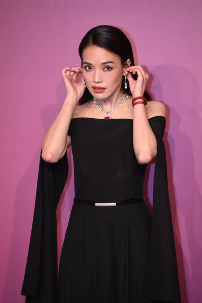 Atriz Taiwanesa Shu Posa Festa Bvlgari Pequim China Novembro 2017 — Fotografia de Stock