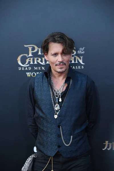 Americký Herec Johnny Depp Přichází Červeném Koberci Premiéru Svého Nového — Stock fotografie