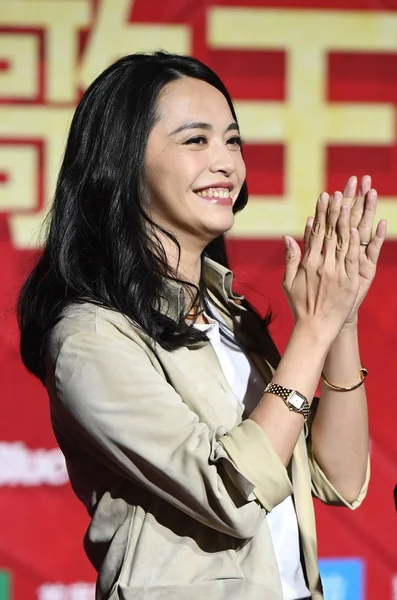 Kinesisk Skådespelerska Yao Chen Sköter Presskonferens För Btvs Varieté King — Stockfoto