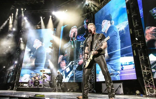 Miembros Banda Estadounidense Heavy Metal Metallica Tocan Durante Concierto Shanghai — Foto de Stock