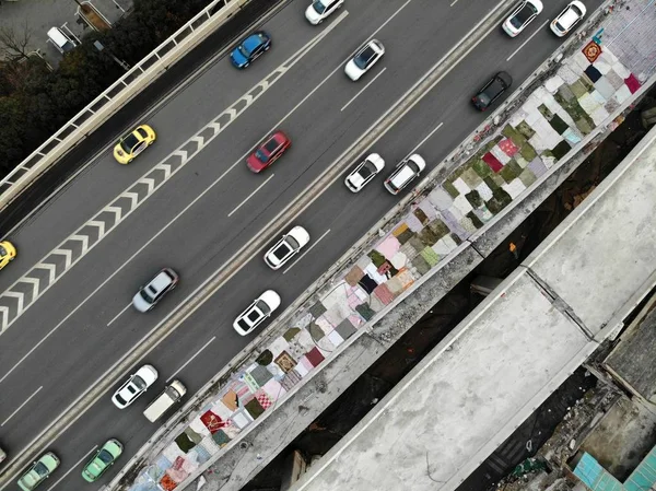 Cars Pass Newly Constructed Ramp Covered Quilts Elevated Highway Zhengzhou — Stock Photo, Image