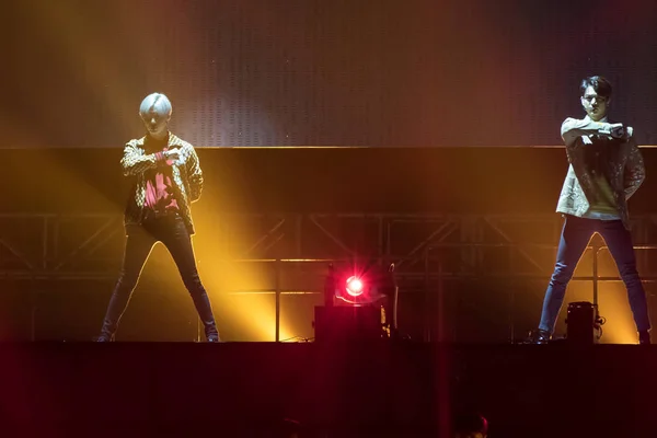 Members South Korean Boy Group Shinee Perform Concert Hong Kong — стокове фото