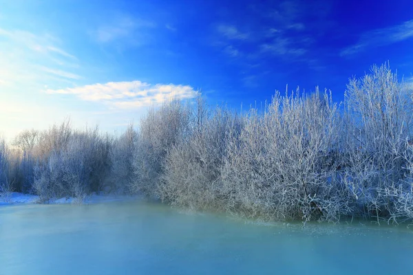 Ett Snöigt Landskap Det Natursköna Området Linbing Floden Den Större — Stockfoto