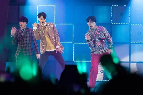 Members South Korean Boy Group Shinee Perform Concert Hong Kong — стокове фото