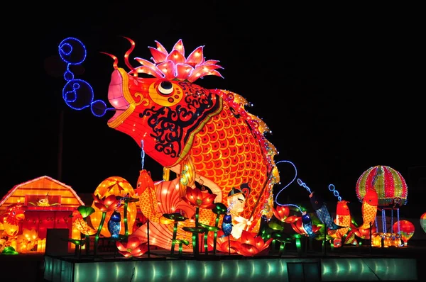 Lanterns Lit Chinese Lunar New Year Also Known Spring Festival — Stock Photo, Image