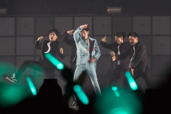 Des Membres Groupe Garçons Sud Coréen Shinee Produisent Leur Concert — Photo