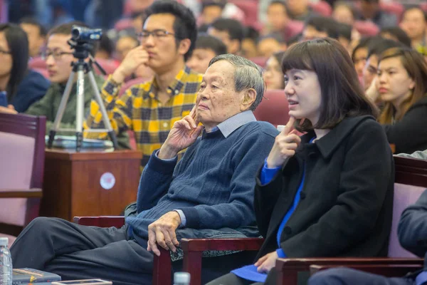 Çin Fizikçi Chen Ning Yang Sol Aynı Zamanda Yang Zhenning — Stok fotoğraf