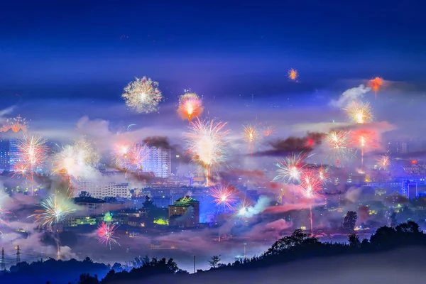 Fireworks Exploded Sky Celebrate Chinese Lunar New Year Spring Festival — Stock Photo, Image