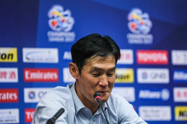 Pelatih Kepala Choi Yong Soo Dari Jiangsu Suning Bereaksi Pada — Stok Foto