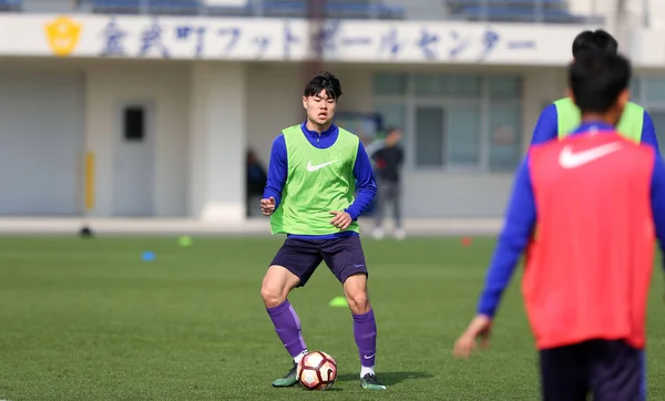 Hráči Tianjin Teda Zúčastnit Tréninku Okinawa Japonsko Únor 2017 — Stock fotografie