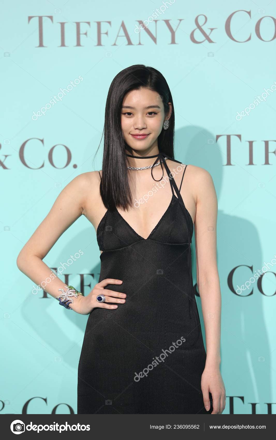 Chinese Model Mengyao Better Known Ming Arrives Fashion Event  image