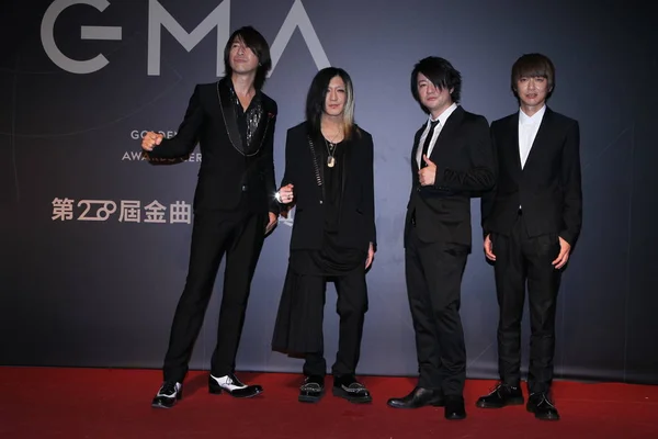 Členové Japonské Rockové Skupiny Glay Představují Červeném Koberci Pro Golden — Stock fotografie