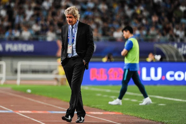 Treinador Manuel Pellegrini Hebei China Fortune Assiste Seus Jogadores Competindo — Fotografia de Stock