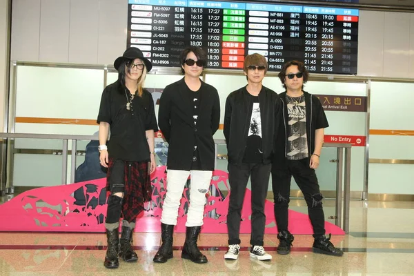 Membros Banda Rock Japonesa Glay Posam Depois Chegar Aeroporto Taipei — Fotografia de Stock