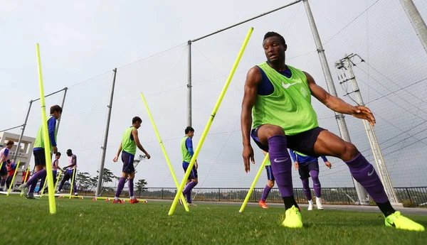Nigeriaans Voetballer John Obi Mikel Andere Spelers Van Tianjin Teda — Stockfoto