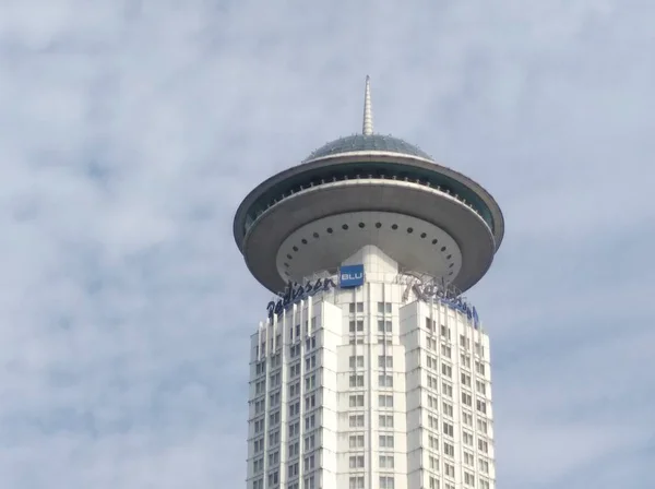 Uitzicht Een Herenhuis Met Een Ufo Vormig Dak Shanghai China — Stockfoto