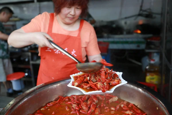 Lagar Kräftor Restaurang Xiangyang City Hubei Provinsen Centrala Kina Maj — Stockfoto