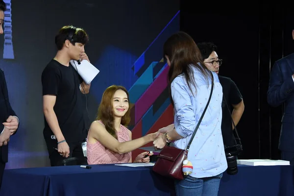 South Korean Actress Han Chae Young Attends Fan Meeting Taipei — Stock Photo, Image