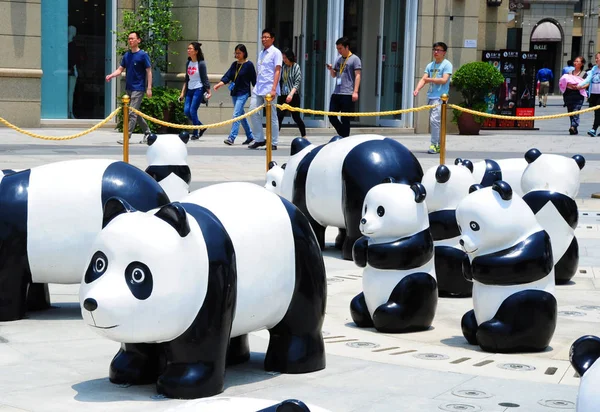 Vista Esculturas Panda Gigantes Exhibición Plaza Chamtime Parque Alta Tecnología — Foto de Stock