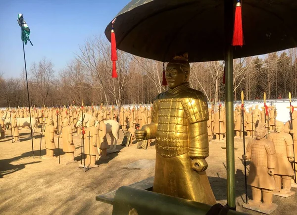 Repliky Terakotových Armádních Soch Země Terra Cotta Bojovníků Koní Qin — Stock fotografie