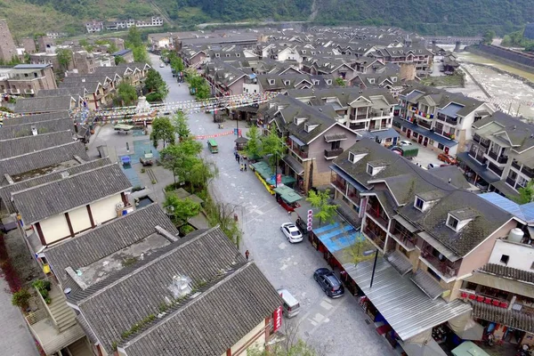 Luftaufnahme Von Häusern Entlang Des Minjiang Flusses Wiederaufgebauten Bezirk Wenchuan — Stockfoto