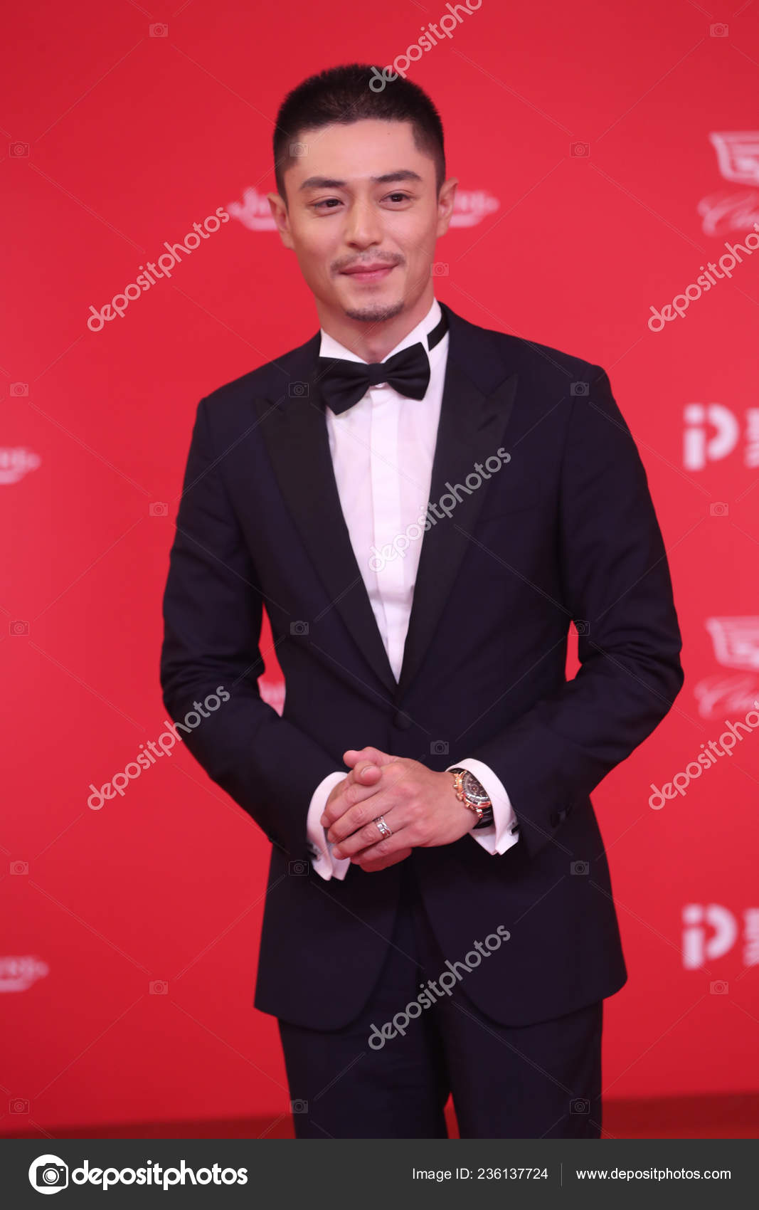Taiwanese Actor Wallace Huo Arrives Red Carpet Opening Ceremony 20Th