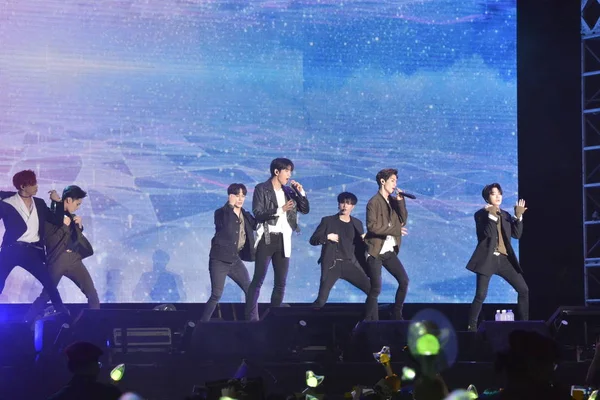 Medlemmar Sydkoreanska Pojke Gruppen Got7 Utföra Deras Fläkt Möte Hong — Stockfoto