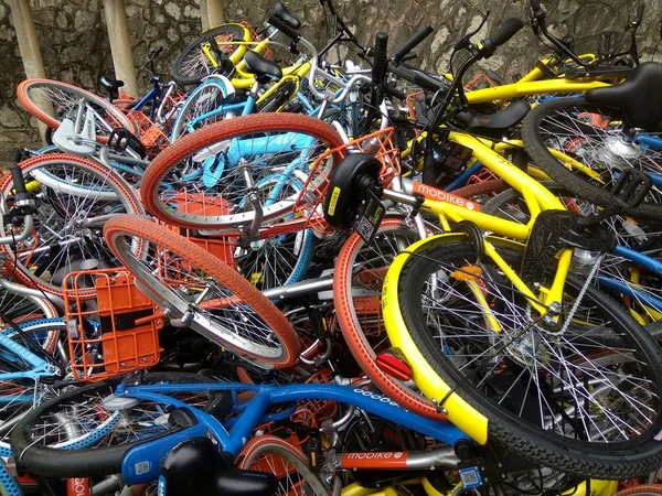 Bicicletas Dañadas Por File Los Servicios Chinos Bicicletas Compartidas Mobike — Foto de Stock