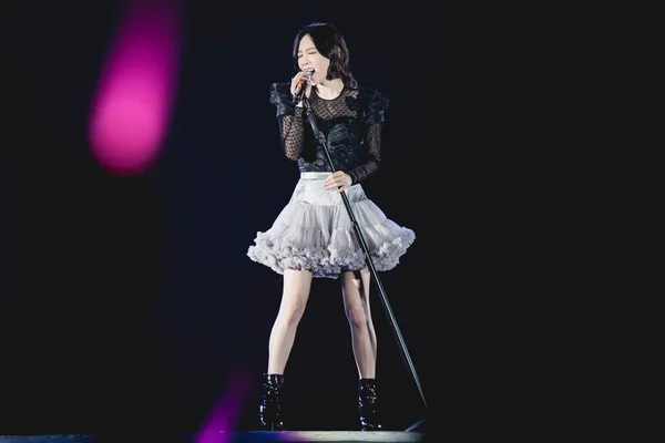 Южнокорейская Певица Ким Тхэ Южнокорейской Женской Группы Girls Generation Выступает — стоковое фото