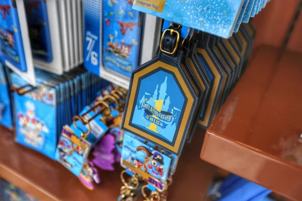 Lembranças Edição Limitada Lançadas Para Marcar Primeiro Aniversário Shanghai Disneyland — Fotografia de Stock