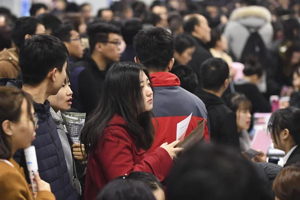 Candidatos Emprego Chineses Lotam Uma Feira Emprego Cidade Taiyuan Província — Fotografia de Stock