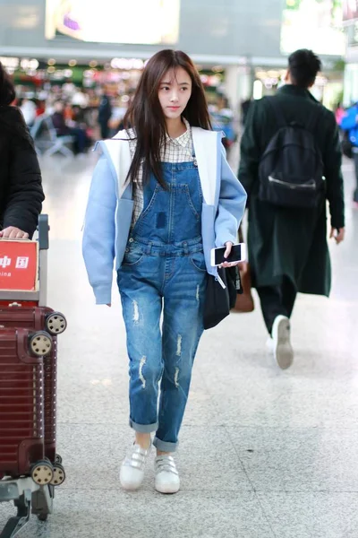 Zangeres Actrice Jingyi Van Chinees Meisjesgroep Snh48 Afgebeeld Shanghai Hongqiao — Stockfoto