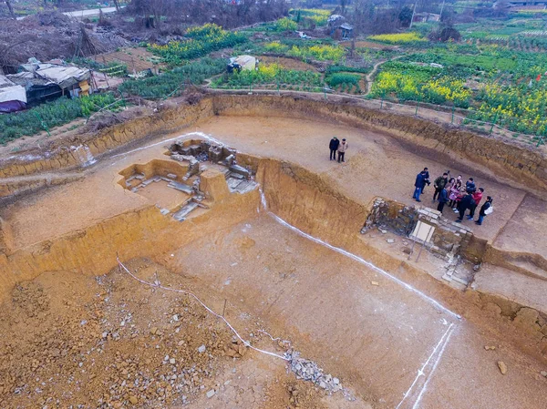 Вид Висоти Розкопок Сайт Двох Стародавніх Гробниць Починаючи Династії Сун — стокове фото