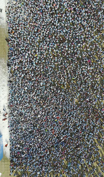 Vista Aérea Más Diez Mil Participantes Disfrutando Carrera Burbujas Celebrada — Foto de Stock