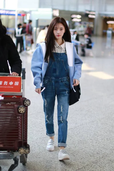 Zangeres Actrice Jingyi Van Chinees Meisjesgroep Snh48 Afgebeeld Shanghai Hongqiao — Stockfoto