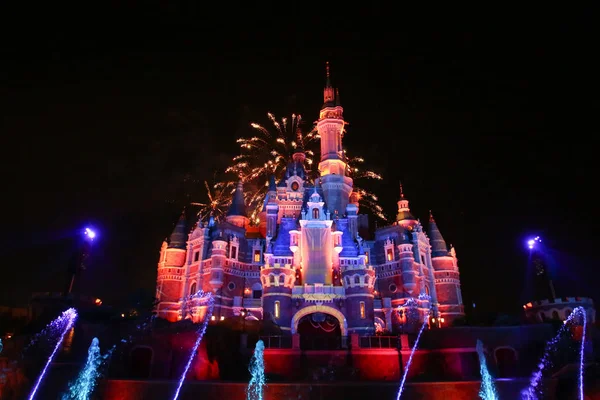 Fireworks Explode Disney Castle First Anniversary Celebration Ceremony Shanghai Disneyland — Stock Photo, Image