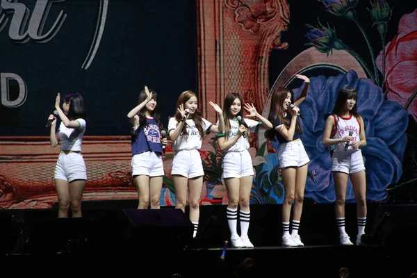 Membros Girl Group Sul Coreano Gfriend Apresentam Durante Mini Concerto — Fotografia de Stock