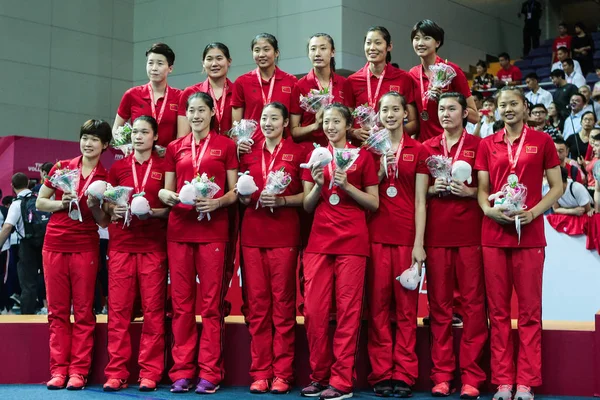 Primer Finalista Los Jugadores China Posan Podio Ceremonia Entrega Premios —  Fotos de Stock