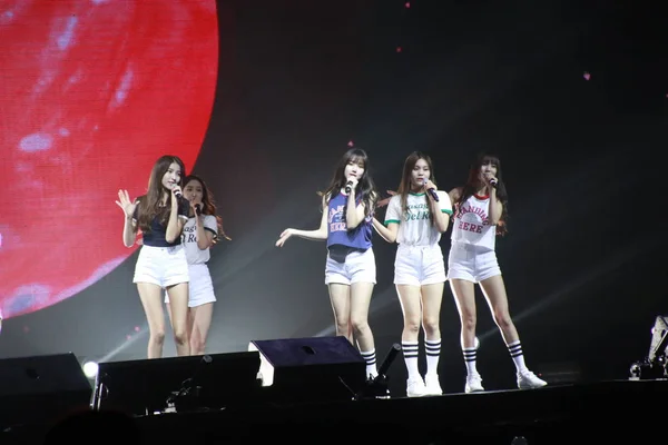 Membros Girl Group Sul Coreano Gfriend Apresentam Durante Mini Concerto — Fotografia de Stock